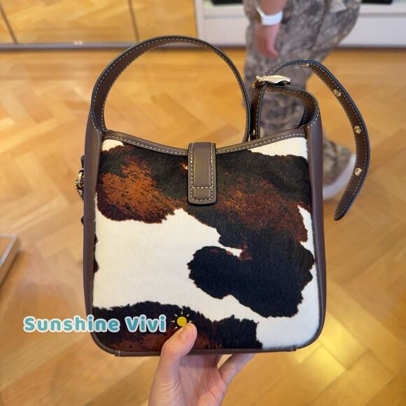 NWT Coach Hadley Mini Crossbody Bag With Cow Print And Tassel CCE14 - Picture 3 of 12